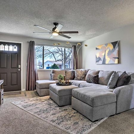 Duplex With Private Yard 3 Mi To Downtown Loveland! Kültér fotó