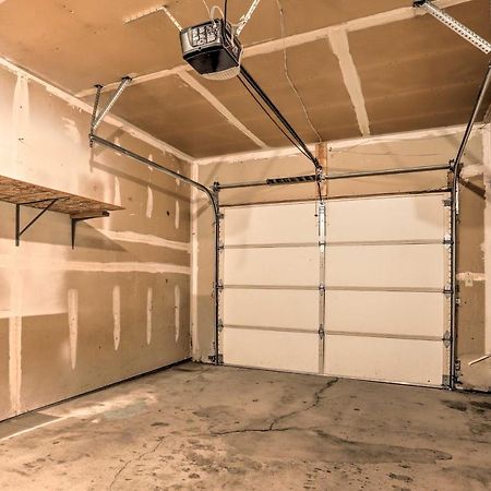 Duplex With Private Yard 3 Mi To Downtown Loveland! Kültér fotó