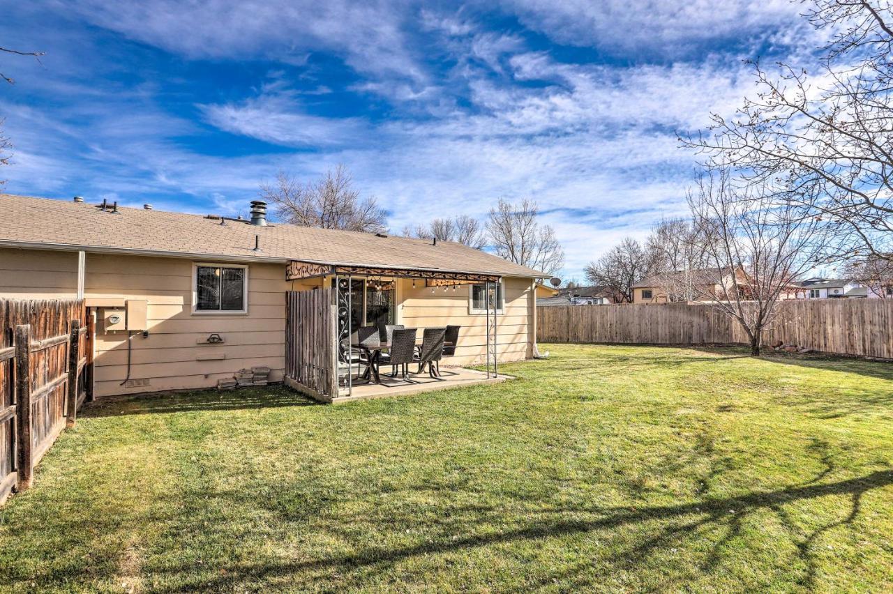 Duplex With Private Yard 3 Mi To Downtown Loveland! Kültér fotó